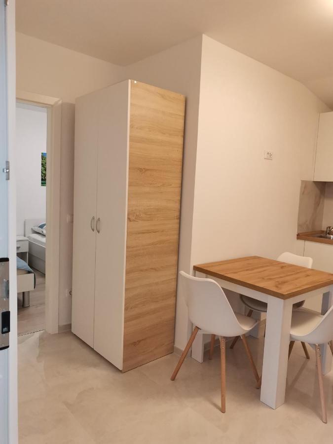 Apartment Luka มาคาร์สกา ภายนอก รูปภาพ